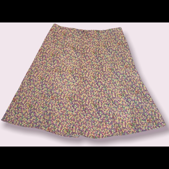 Scoop NYC A-Line Floral Skirt with side slit (size 22) - Picture 4 of 7